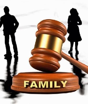 wooden judges gavel table courtroom enforcement office scaled qxfk4p0zd98mqqf1r1z9v28j3ak92pg39196dc0g3s (7)